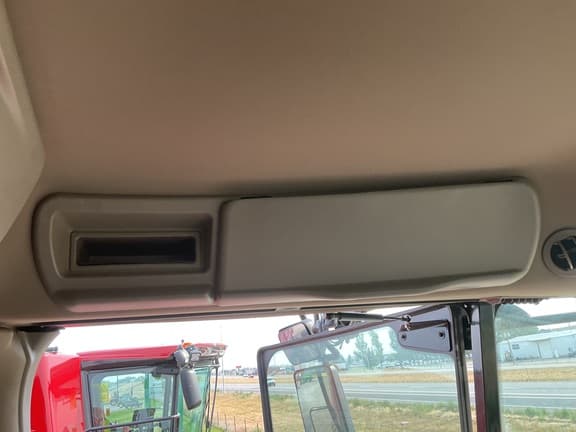Image of Case IH 7250 equipment image 1