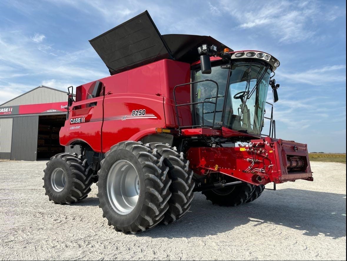 2021 Case IH 8250 Equipment Image0
