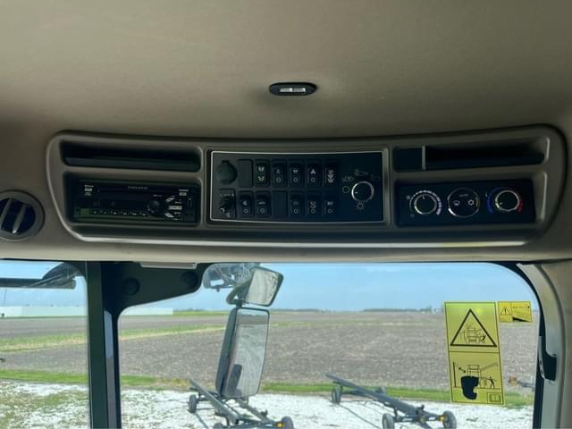 Image of Case IH 8250 equipment image 3