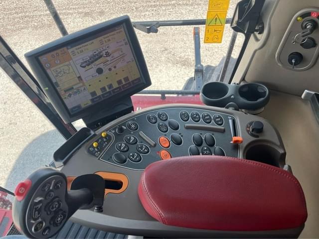 Image of Case IH 8250 equipment image 4