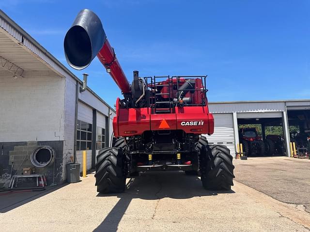 Image of Case IH 8250 equipment image 2