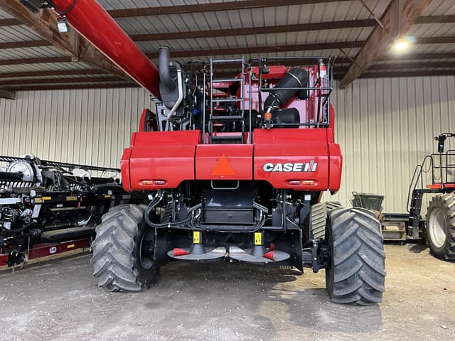 Image of Case IH 8250 equipment image 3