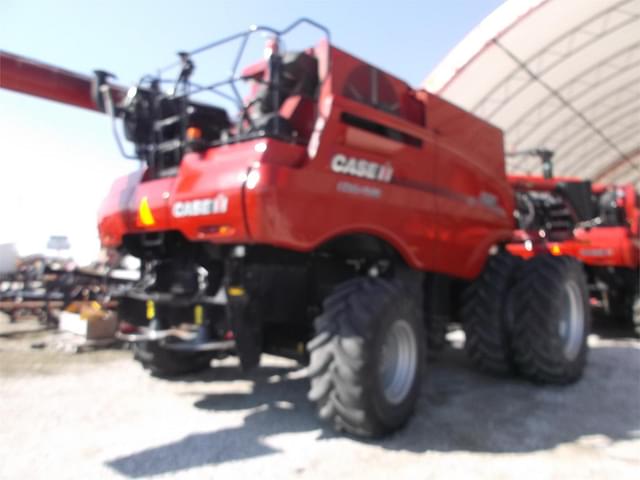 Image of Case IH 8250 equipment image 4