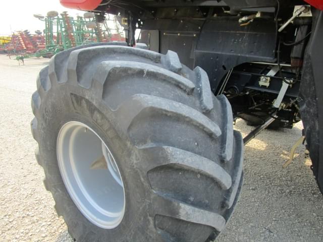 Image of Case IH 8250 equipment image 4