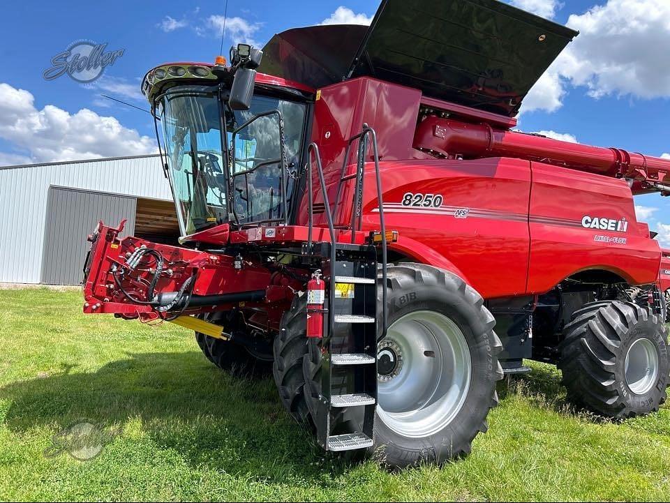 Image of Case IH 8250 Primary image