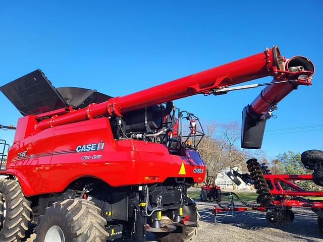 Image of Case IH 8250 equipment image 2