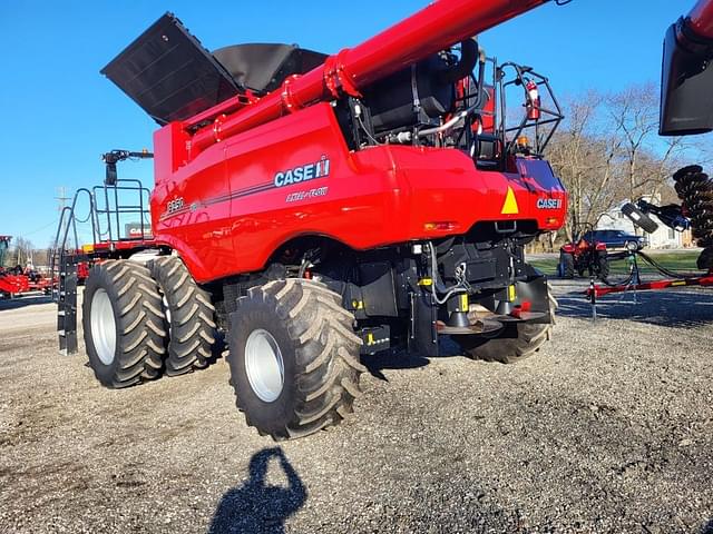 Image of Case IH 8250 equipment image 3