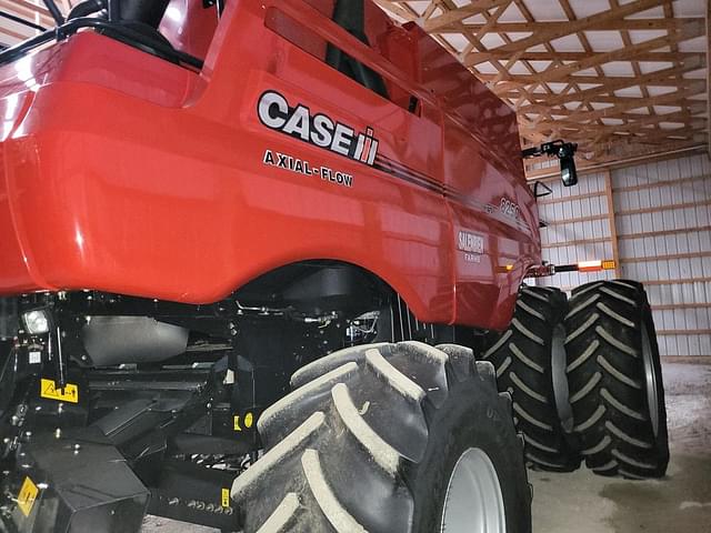 Image of Case IH 8250 equipment image 2