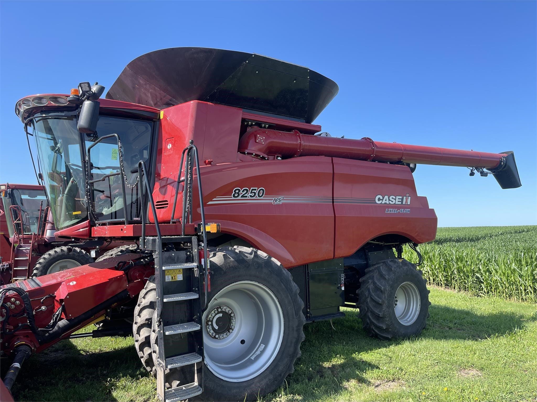 2021 Case IH 8250 Equipment Image0