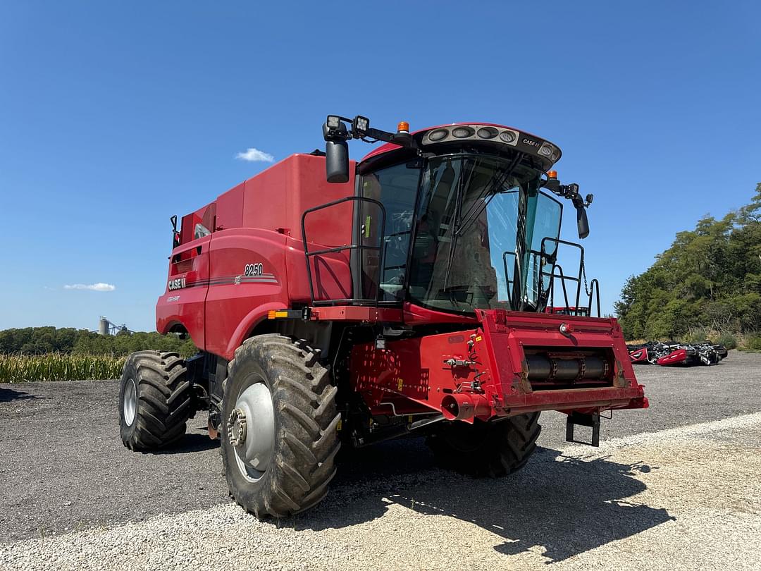 Image of Case IH 8250 Primary image