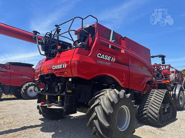 Image of Case IH 8250 equipment image 3