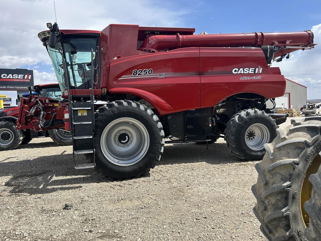 Image of Case IH 8250 Primary image