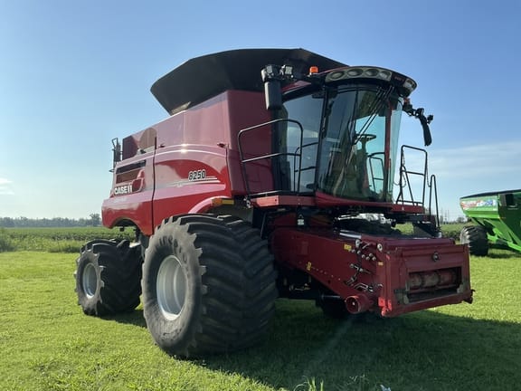 2021 Case IH 8250 Equipment Image0