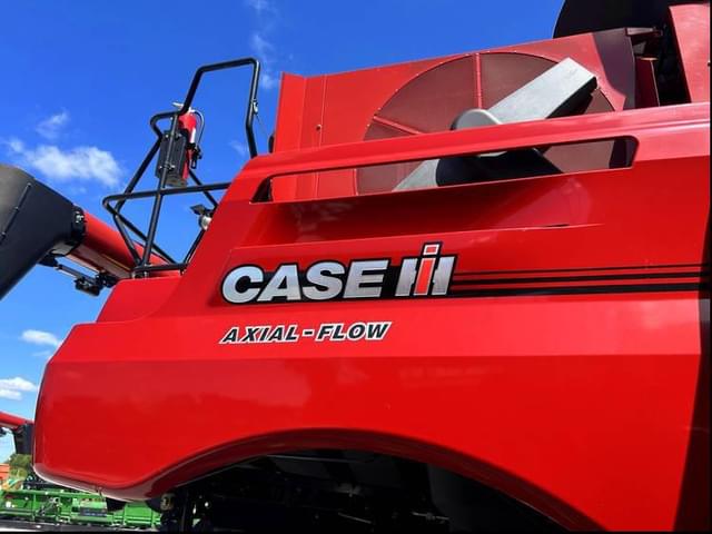 Image of Case IH 8250 equipment image 3