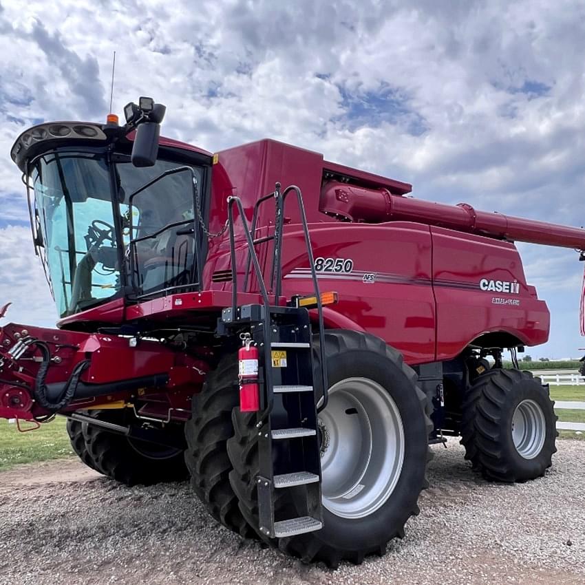 Image of Case IH 8250 Primary image