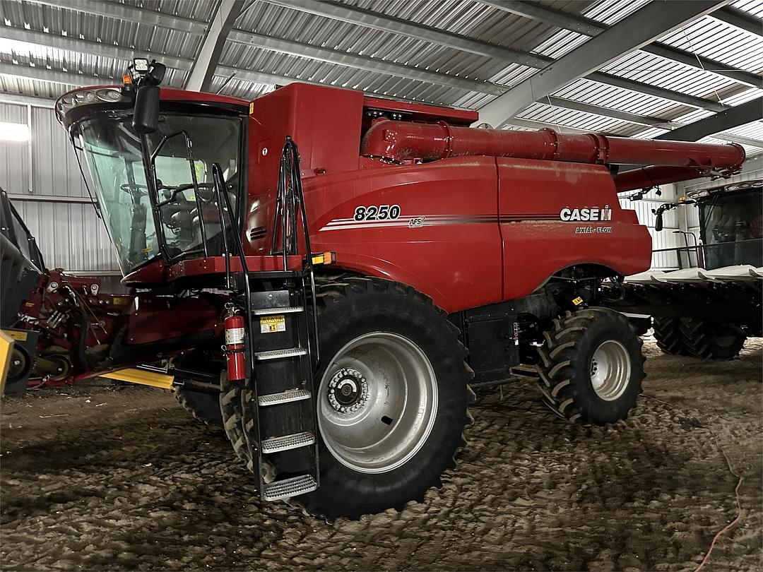 Image of Case IH 8250 Primary image