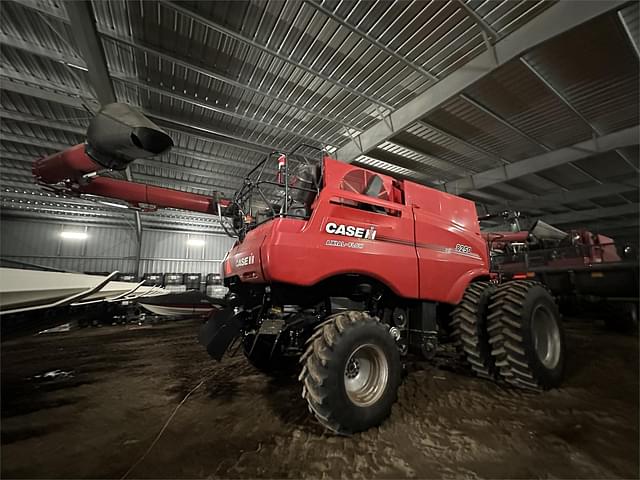 Image of Case IH 8250 equipment image 3