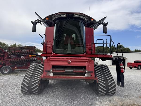 Image of Case IH 8250 equipment image 2