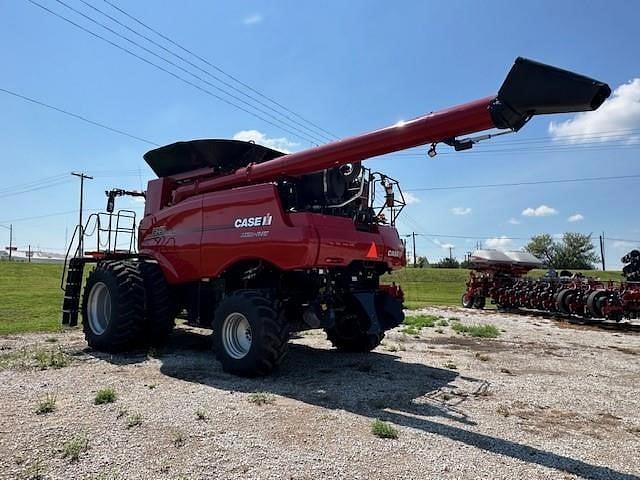 Image of Case IH 8250 equipment image 3