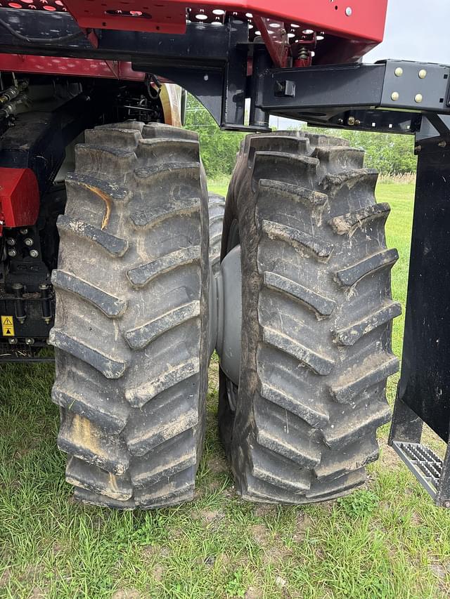 Image of Case IH 8250 equipment image 1