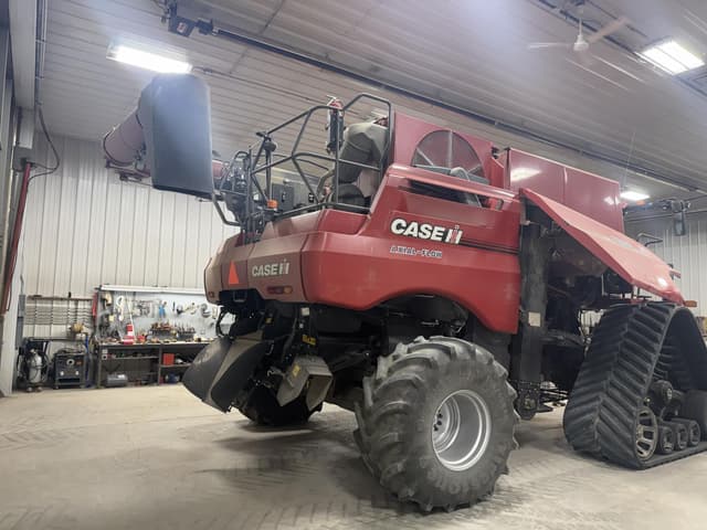 Image of Case IH 8250 equipment image 4