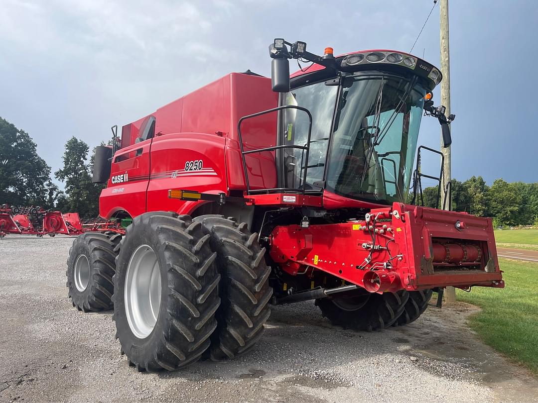 Image of Case IH 8250 Primary image