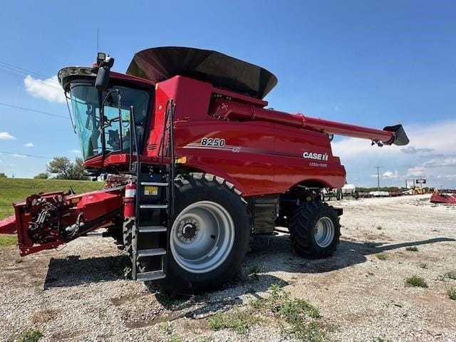 2021 Case IH 8250 Equipment Image0