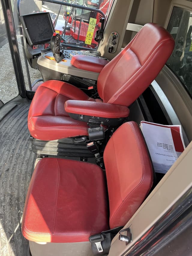 Image of Case IH 8250 equipment image 3