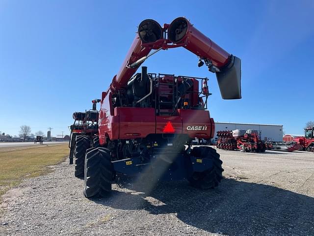 Image of Case IH 8250 equipment image 1