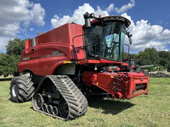 Image of Case IH 8250 equipment image 1