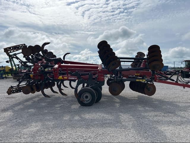 Image of Case IH Ecolo-Tiger 875 equipment image 1