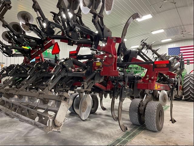 Image of Case IH Ecolo-Tiger 875 equipment image 4