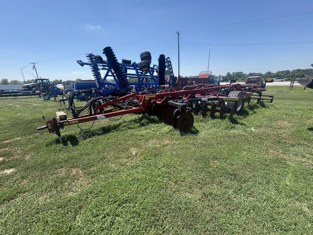 Image of Case IH Ecolo-Tiger 875 Image 0