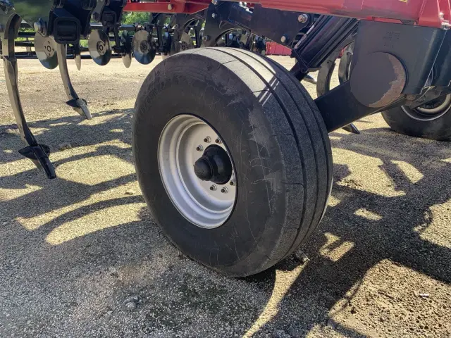 Image of Case IH Ecolo-Tiger 875 equipment image 3