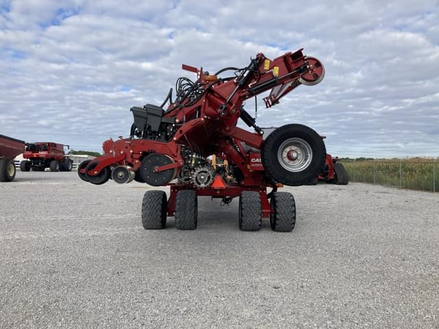 Image of Case IH 2140 equipment image 3
