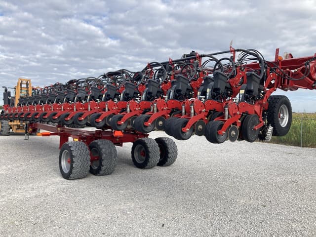 Image of Case IH 2140 equipment image 4