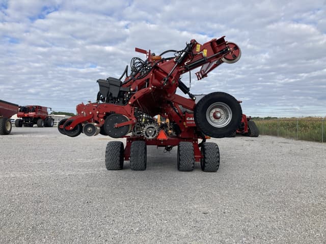 Image of Case IH 2140 equipment image 3
