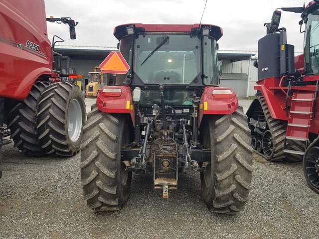 Image of Case IH Farmall 120C equipment image 4