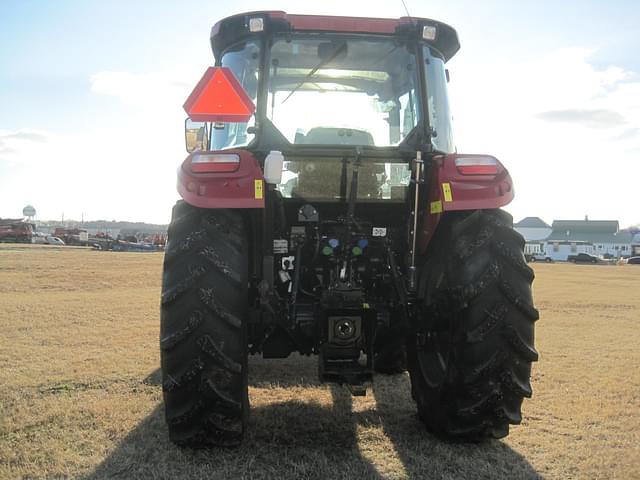 Image of Case IH Farmall 75C equipment image 4