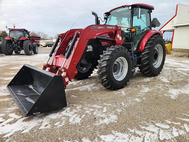 Image of Case IH Farmall 100C equipment image 3