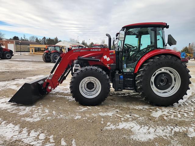 Image of Case IH Farmall 100C equipment image 2