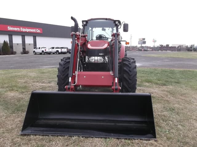 Image of Case IH Farmall 100C equipment image 2