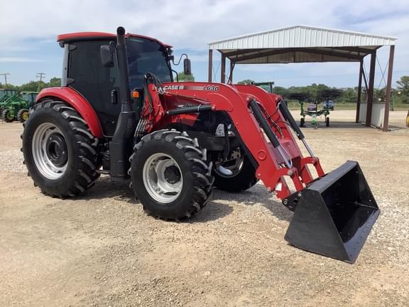 Image of Case IH Farmall 100C equipment image 1