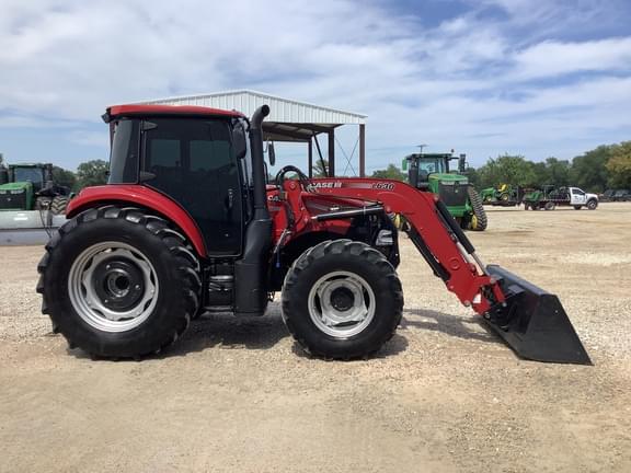 Image of Case IH Farmall 100C equipment image 3