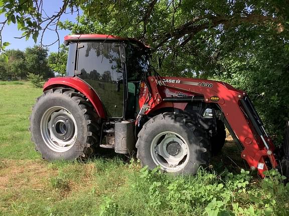 Image of Case IH Farmall 100C equipment image 3