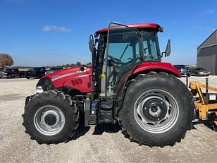 Main image Case IH Farmall 100C 6