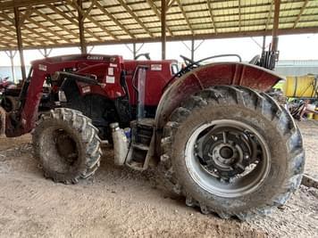 Main image Case IH Farmall 105A
