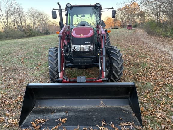 Image of Case IH Farmall 105A equipment image 2