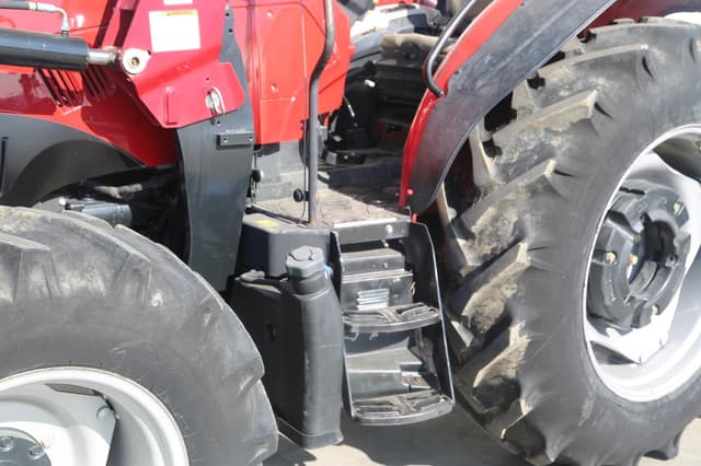 Image of Case IH Farmall 105A equipment image 1