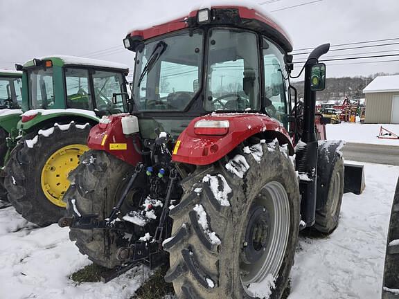 Image of Case IH Farmall 110C equipment image 2